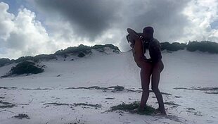 Hell yeah! Amateur leaves Brazil to bang a hottie in Greece!