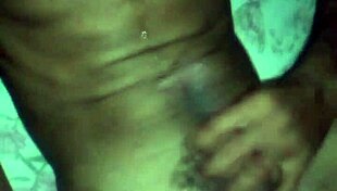 Otro rato más de disfrutar y gozar con un masaje solo, increíble! 😘