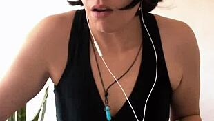 my wife make a handyshow for me