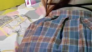 ngentot sampai crot didalam memek istri teman