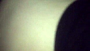 वो लंड को इतना जोरदार चूस रही है।