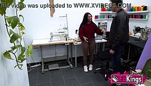 यंग बेब लारा रे अपनी क्लासेस खत्म होने पर क्या होता है दिखाना चाहती है