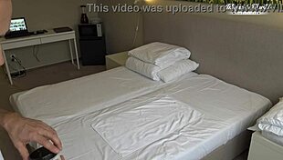 जूलिया नॉर्थ का ऐनल पाउंडिंग