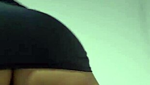 Young Amateur Flashes Short Skirt for Attention on USA Streets