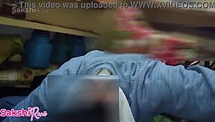 piyasi jawaan stepsister ki ungli fingering karke tyar kiya chudai ke liye indian desi stepsister xxx video?