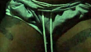 next door ebony milf flashin tits in shorts