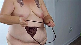 big booty bbw granny flashes wet pussy in mini dress close up