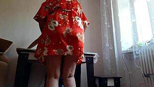 When My Girlfriend Went To The Store Her Mother Fucks Me Very Loudly And Passionately - Lesbian Illusion Girls