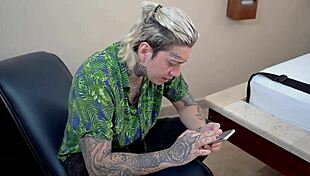 colombian whore discovered on dating app gets fucked by horny foreigner