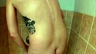 French Amateur Squirt In Shower Close-Up