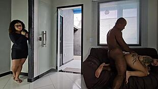 bedroom mein MILF ke saath dost ko dekh kar surprised