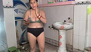 Hey Puja Bhabhi, Riding That Cock Like a Pro! 😜