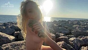 Ugh, I’m so hot playin’ with my clit on this public beach!