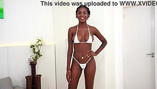 19-year-old ebony Jenny Pretinha in double penetration scene