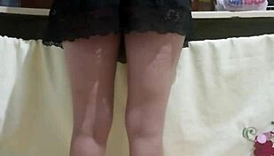 Hot Employee Flashes Her Stunning Brazilian Ass in Kitchen