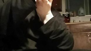 Working Out To Some Great Music With Amateurs