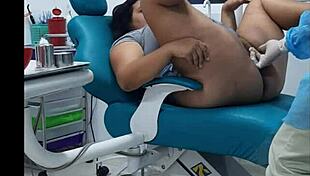 डेंटिस्ट विजिट ह्यूज कॉक मुंह में डालकर खत्म होती है