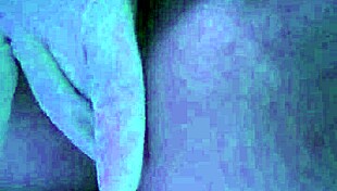 i'm craving a big juicy cock, want to see me masturbate?