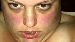 इस बीबीडब्ल्यू बेब का पार्ट वन जो टॉयज और वाइब्रेटर से अपनी हैरी चूत को फक कर रही है मस्तरबेशन के लिए