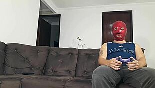 Blondie Cumming Hard By The Ass!