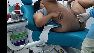 डेंटिस्ट विजिट ह्यूज कॉक मुंह में डालकर खत्म होती है