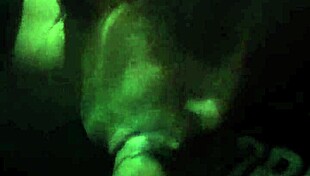 mamando o pau do uber dentro do carro em bc pra pagar a corrida