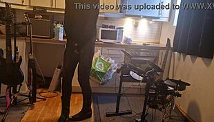 Kit Willer Ripps His Ass Wide Open In The Kitchen