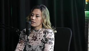 bom experimentar para saber do que gosta tem que se entender o corpo e falou dos seus projetos para lan�amentos - ang�lica morango watch on sheer red