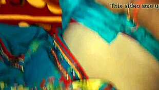 इंडियन स्टीप सिस्टर को उसकी टाइट चूत में ड्रिल किया गया