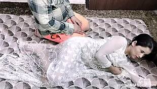 Skinny Indian Milf Sex She Is On Fire!