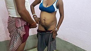 इंडियन स्टीप सिस्टर को उसकी टाइट चूत में ड्रिल किया गया