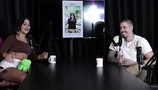 I showed my tits n pussy in the jerk off game n he showed his dick after tinder matches - german sheer red