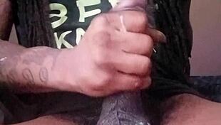 मैं इतनी हॉर्नी हो गई बड़े काले लंड को मुंह में क्रेविंग करके!