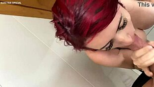 found this hot chick and took her to the bathroom, she's so naughty