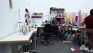 Lara student pays lessons by fucking well.