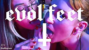 horny sluts moan as feet get tickled and sucked 😍