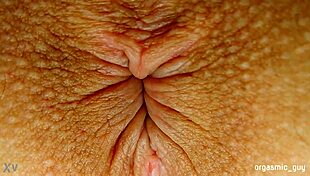 want to see this pulsating orgasm with anal contractions close up on the asshole?