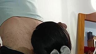 i give a deep blowjob and get cum all over my face