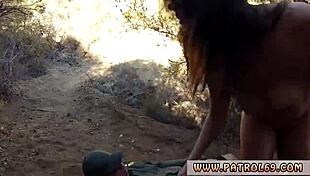 कayla वेस्ट कहती, यूनिफॉर्म में बाहर चूसते पकड़ी.