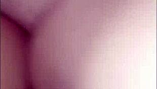 Bokep Indonesia Istri Chatting While Husband Is Away