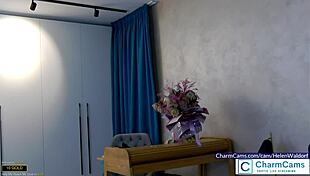 Helenwaldorf Claps Ass In Thong And Corset 😍