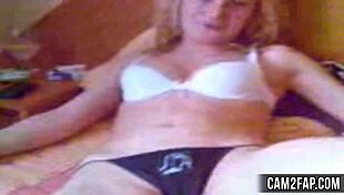 Blonde Teen 18+ Amateur Porn Video