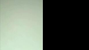 Bokep Indonesia Istri Chatting While Husband Is Away