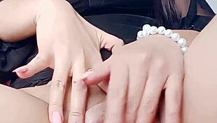 Teen 18+ Records Wet Pussy Squirting for Husband