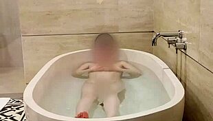 Watch this beautiful japanese college student bathing