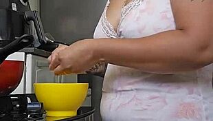 Pregnant Woman Shows Off Her Big Ass And Mature Body To Young 18+ Admirers!