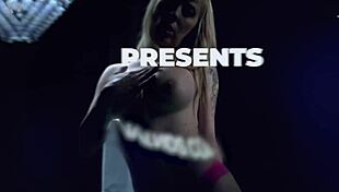 Shooting star cris angelo in private shower fuck