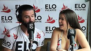 ema ribeiro acepto los desafios de elo podcast in a cute colombian interview