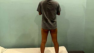 asian teen shakes big ass in workout close up