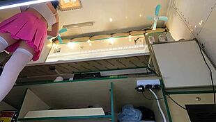 Hot Chick Voyeur Upskirt